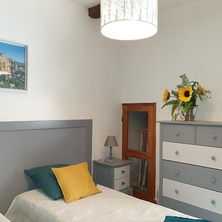 L'Angelus, Gite De Charme Au Coeur Du Vieux Village De Sablet ภายนอก รูปภาพ