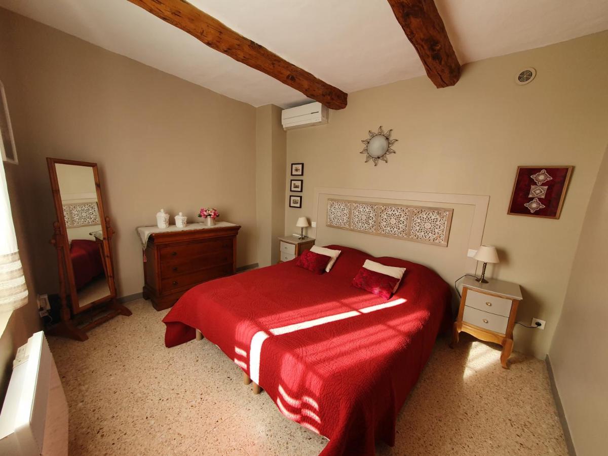 L'Angelus, Gite De Charme Au Coeur Du Vieux Village De Sablet ภายนอก รูปภาพ