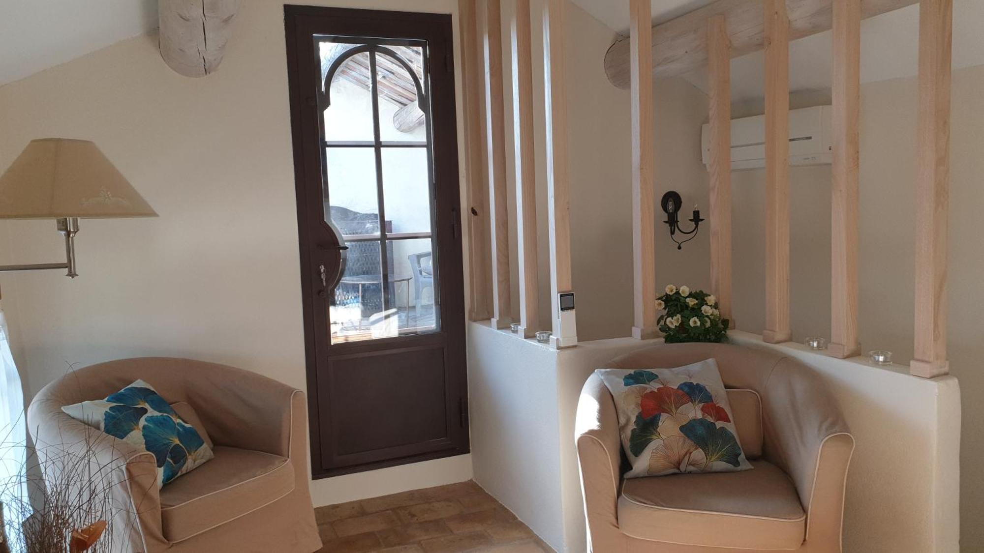 L'Angelus, Gite De Charme Au Coeur Du Vieux Village De Sablet ภายนอก รูปภาพ